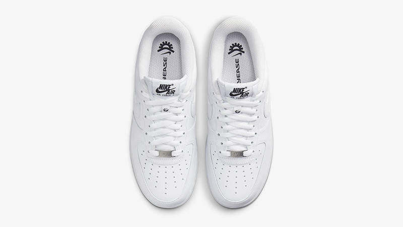 Nike Air Force 1 Low FlyEase Triple White DX5883-100 Top