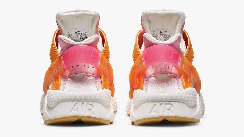 Nike Air Huarache Solar Flare Soft Pink Back