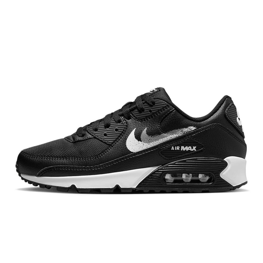 Our Top Ten Picks From Nike’s May Sale