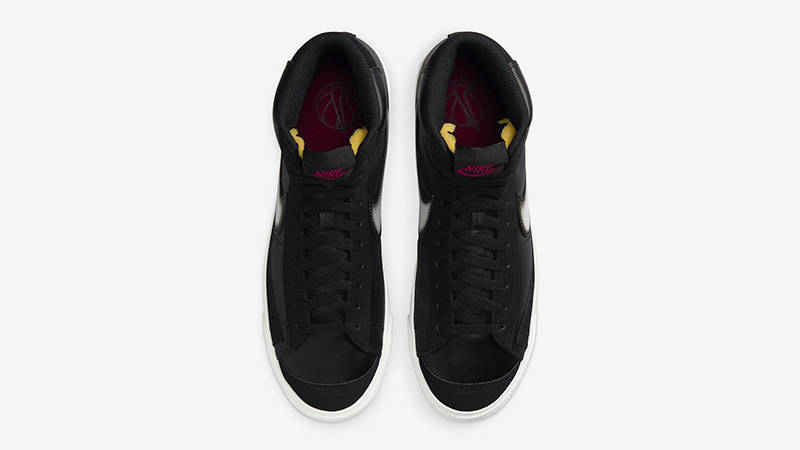 Nike Blazer Mid ’77 Airbrushed Black White FD6924-001 Top
