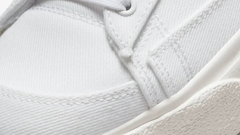 Nike Blazer Platform Low Canvas White DV7475-100 Detail