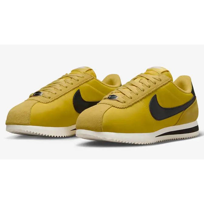 Nike cortez doré hot sale