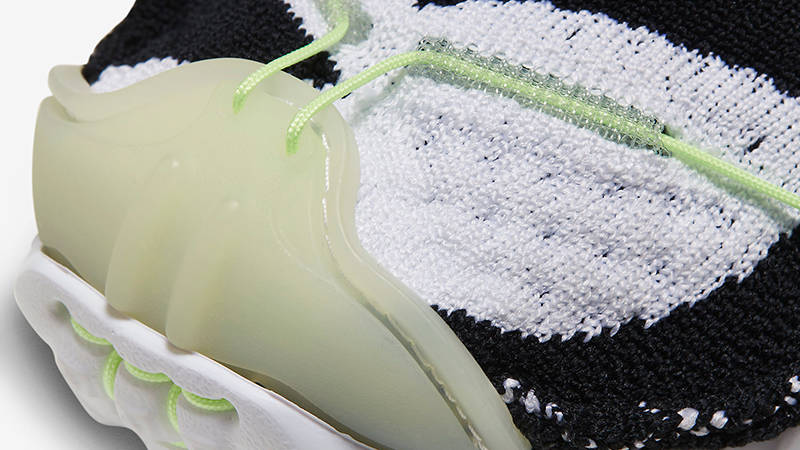 Nike ISPA Mindbody White Black DH7546-002 Detail