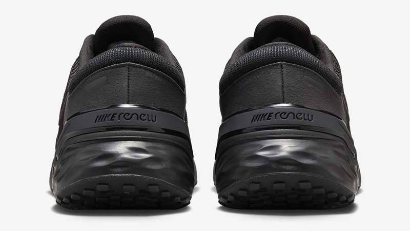 nike renew run all black