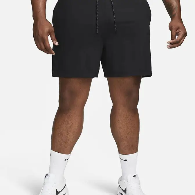 Nike Sportswear Tech Fleece Lightweight Shorts | Where To Buy | DX0828 ...