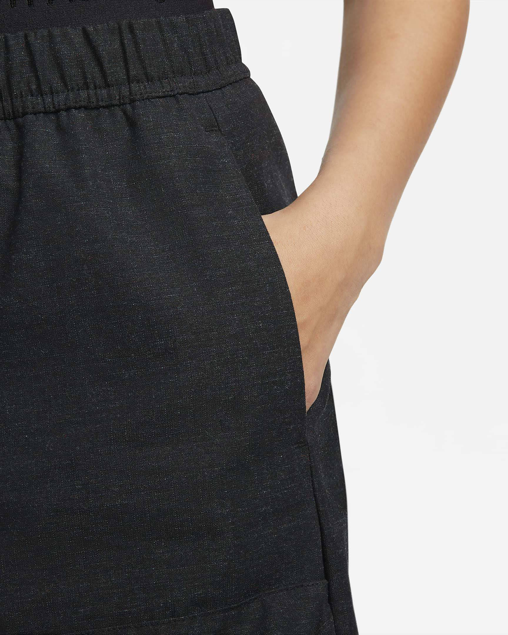 Nike Sportswear Tech Pack High-Waisted Wide-Leg Ripstop Trousers Black Heather Closeup