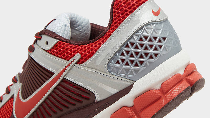 Nike Zoom Vomero 5 Mystic Red FN7778-600 Detail