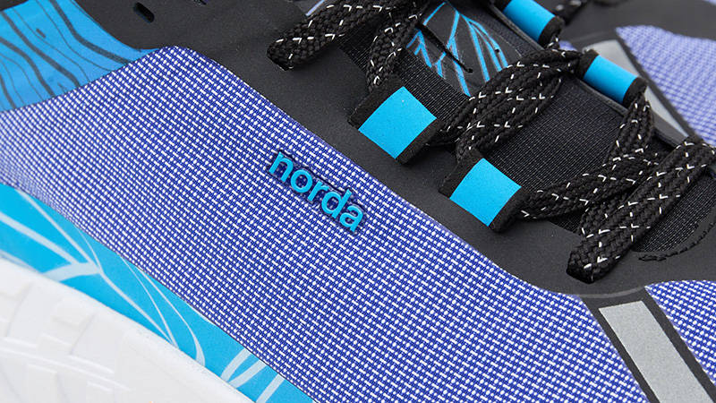 norda 001 Blue White 001-RZBL Detail
