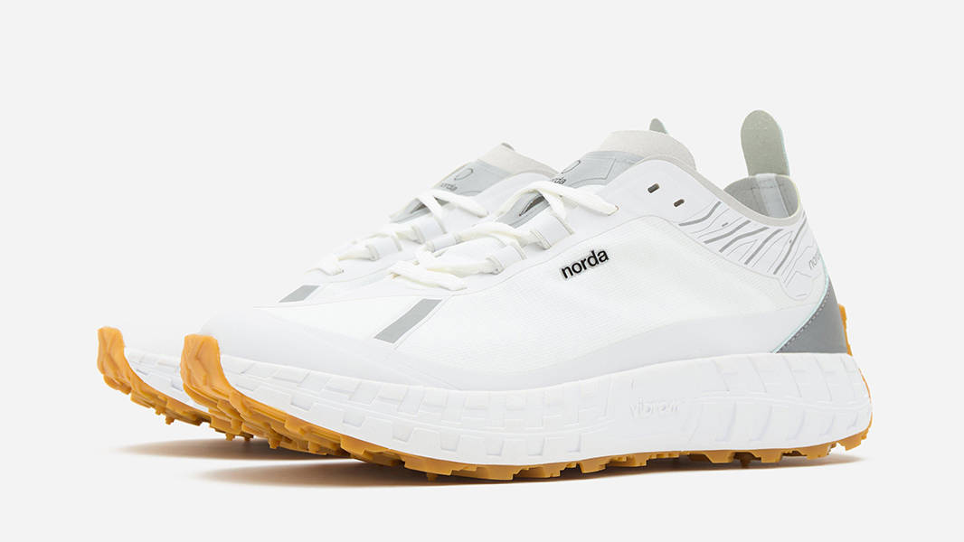 norda 001 White Gum 001-WHGU Side