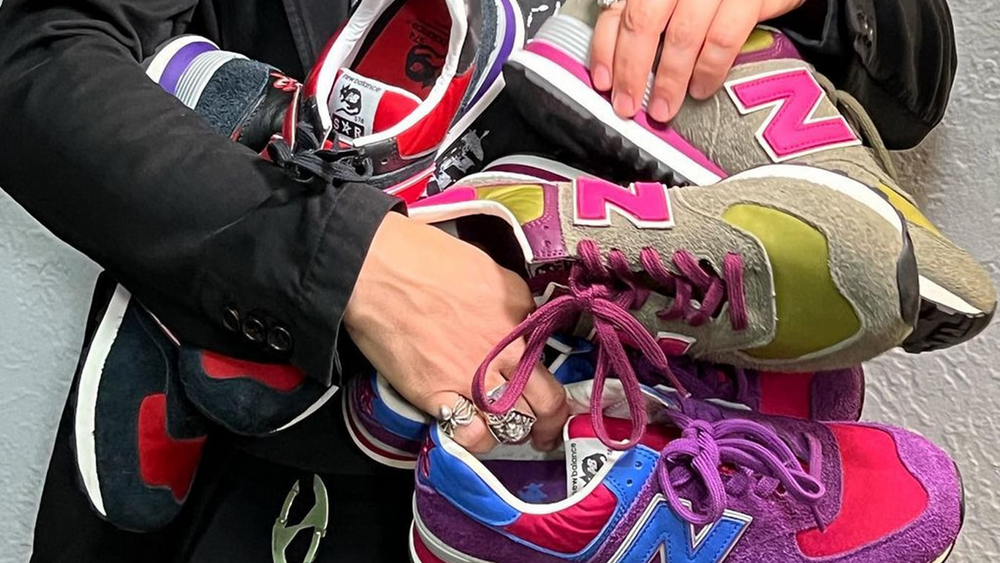 Image via k00pz Stray Rats Puts a Summery Spin on the New Balance 574