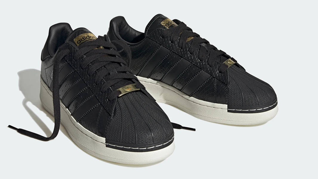 adidas Superstar XLG Black IE5195 Side