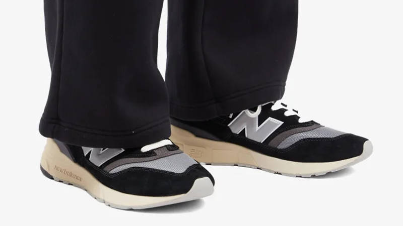 New Balance 997 Grey Navy U997RHC on feet