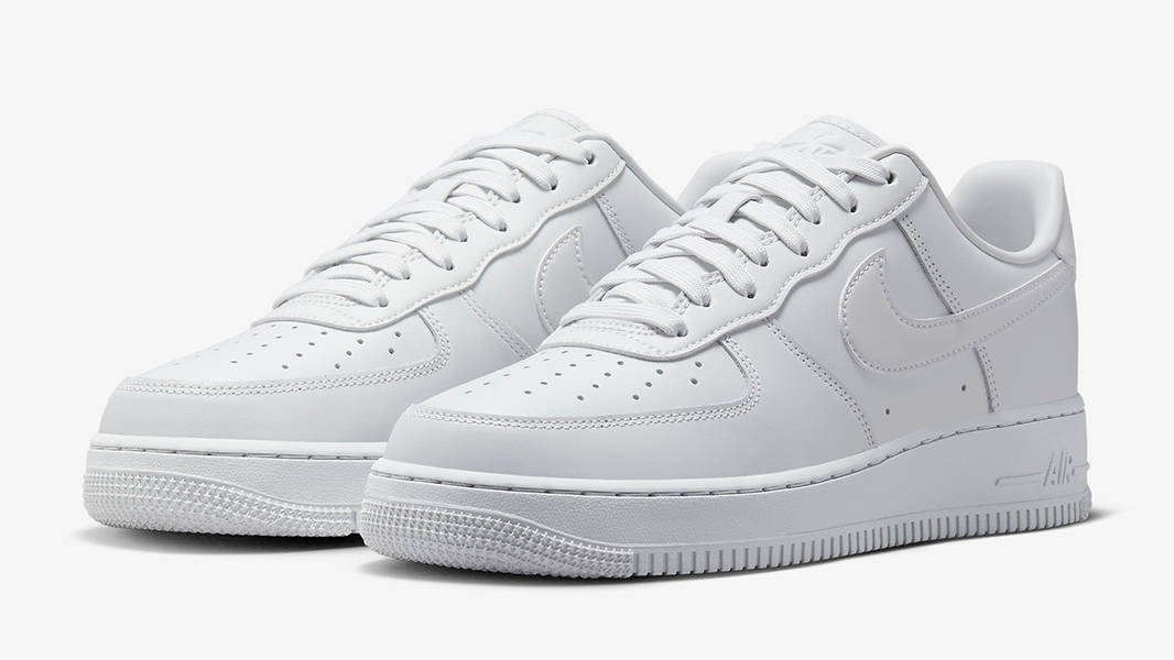 nike air force 107 trainers light bone white photon dust