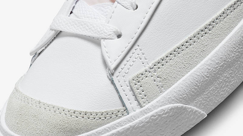 Nike Blazer Mid 77 Multi-Swoosh White FN7809-100 Detail