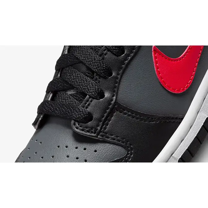 Nike Dunk Low GS Spider-Man Black Red FV0373-001 Detail