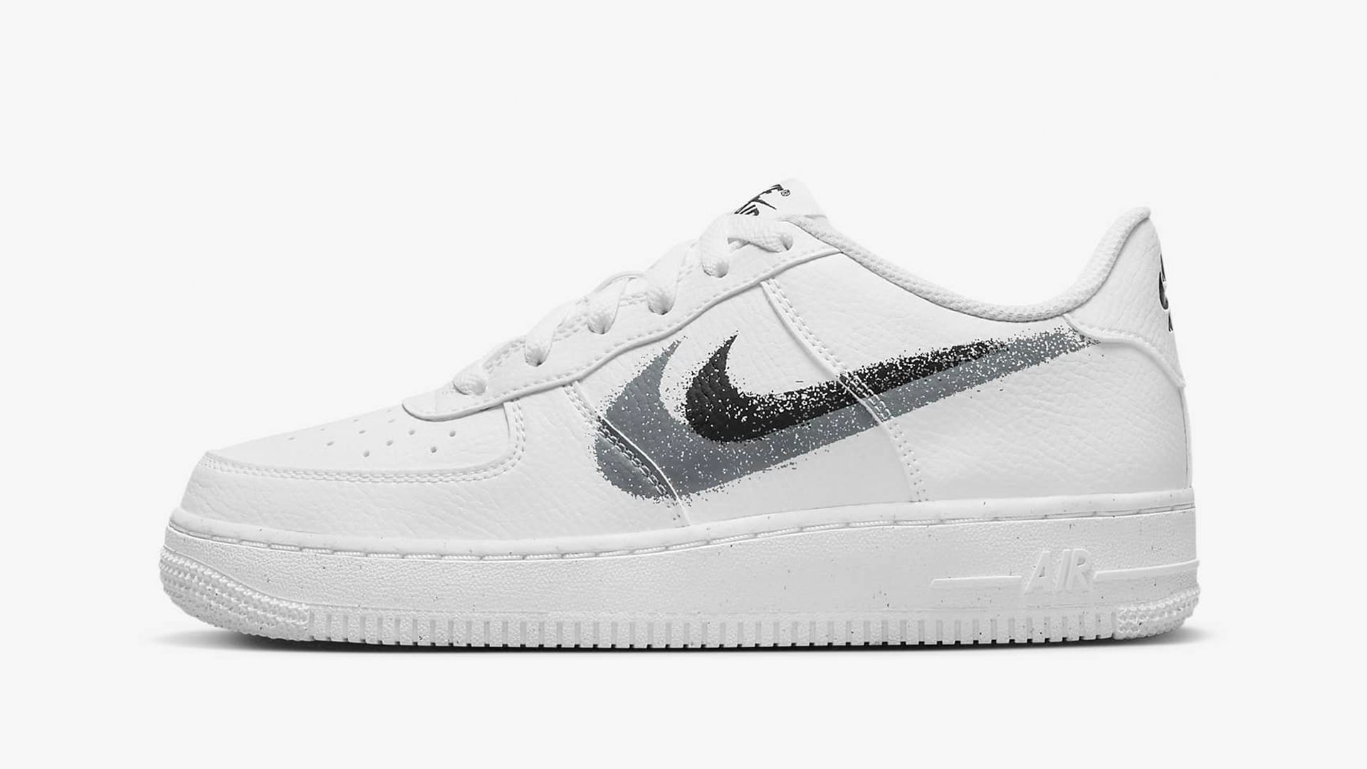 Nike's Summer Sale Has Your Warm Weather Rotation Sorted