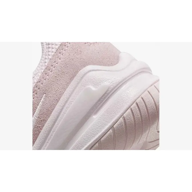 Nike Tech Hera Pearl Pink Closeup