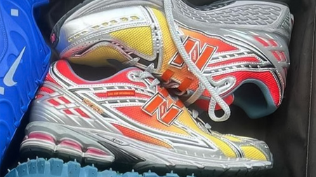 Salehe Bembury Shares an Early Look at a Fiery Gradient New Balance 1906R Salehe Bembury Shares an Early Look at a Fiery Gradient New Balance 1906R