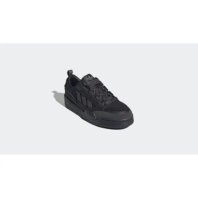 adidas ADI2000 Triple Black front