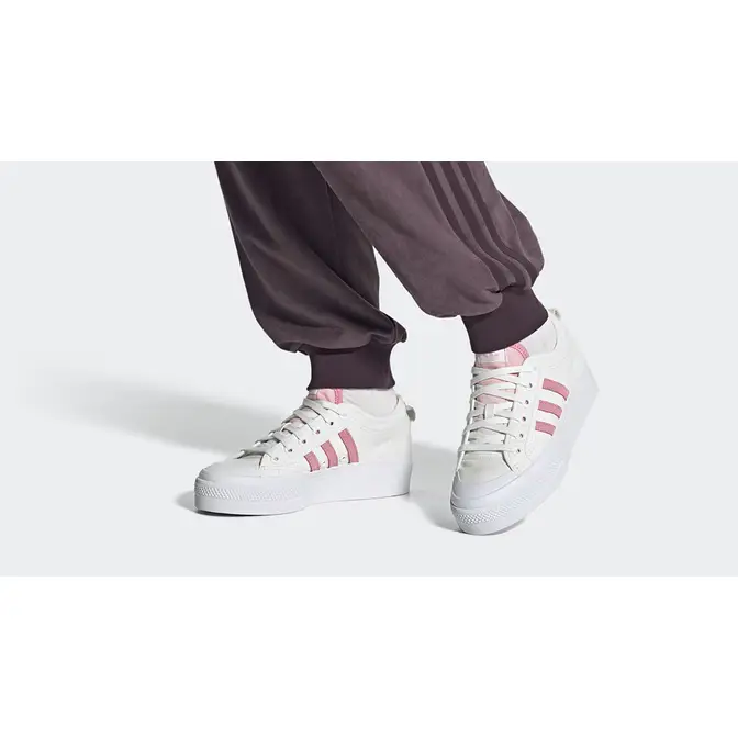 Adidas nizza clearance white on feet