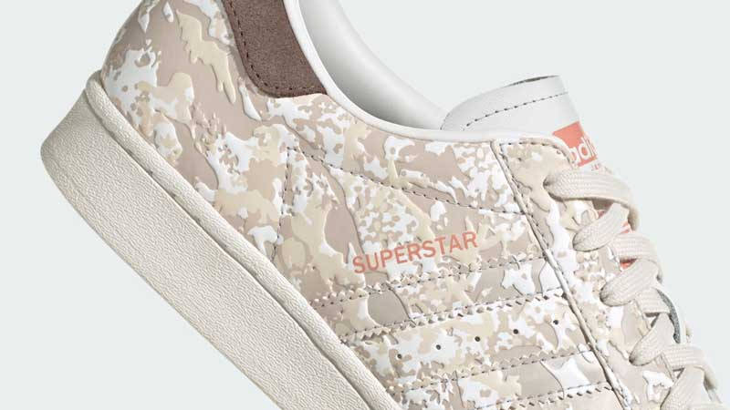 adidas Superstar Camo Wonder Beige Closeup