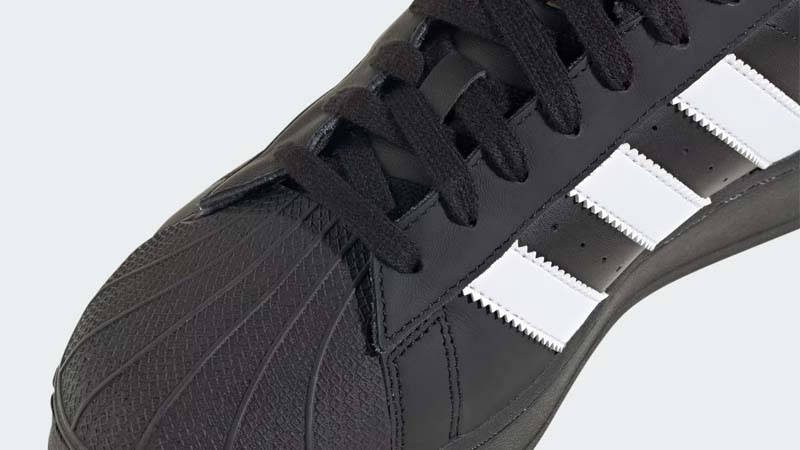 adidas gazelle silver green womens adidas Superstar 82 Core Black White 10 main image 1