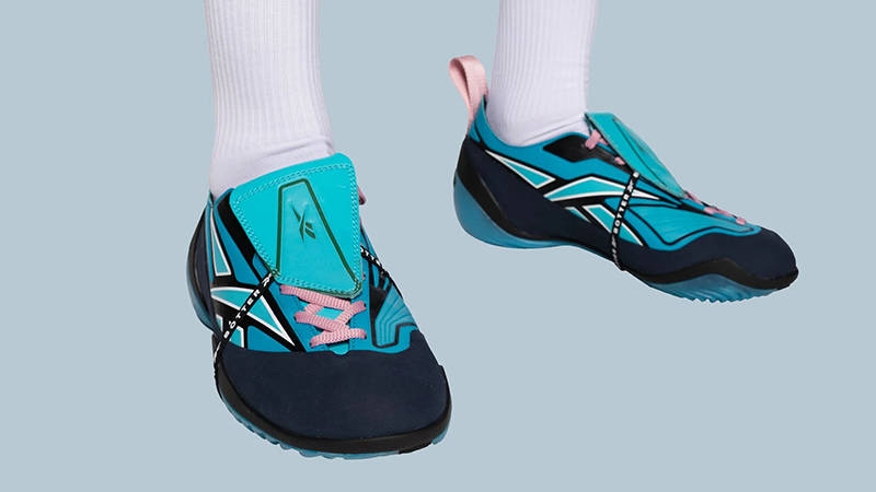 Botter x Reebok Energia Bo Két Blue on foot