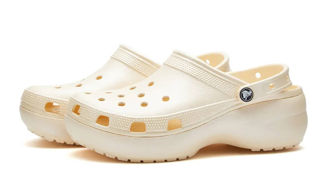 Crocs Classic Platform Clog Shimmer Vanilla 208590-108 Side
