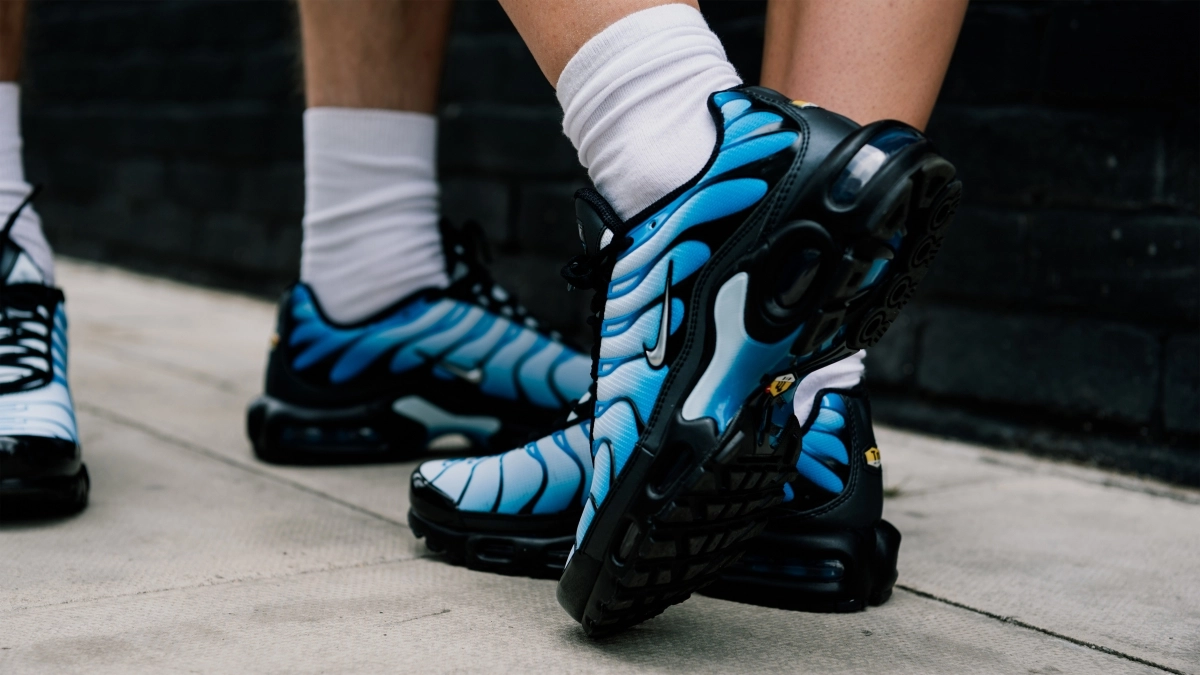 The Nike TN Air Max Plus "Black/Blue" Gradient Is This Summer's Hottest Sneaker