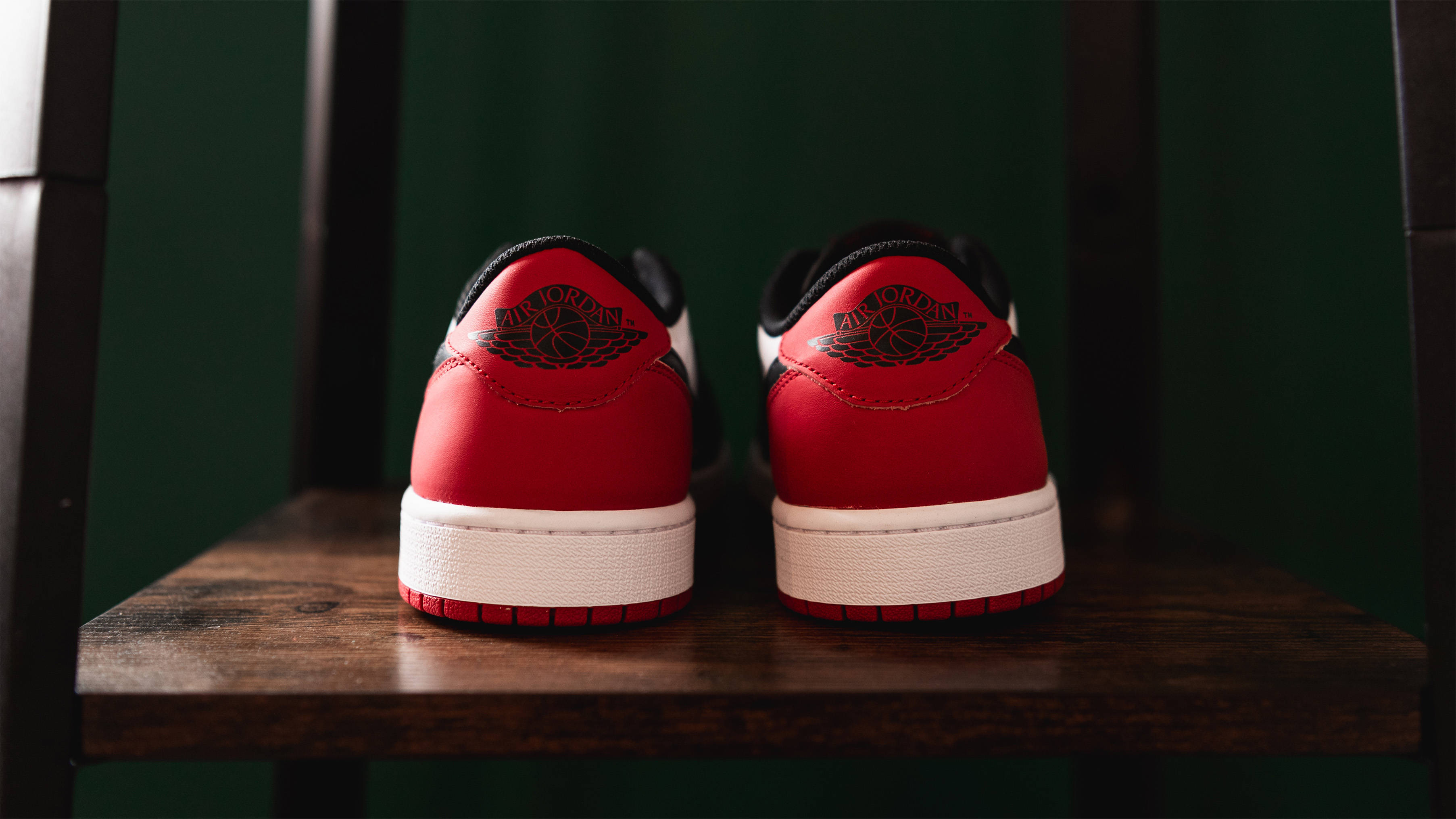 Air Jordan 1 Low OG Black Toe