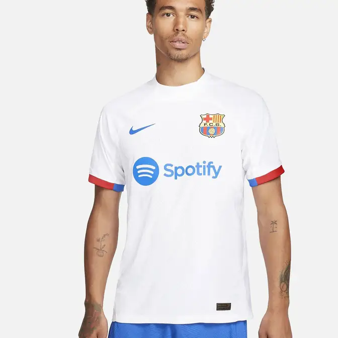 Nike F.C. Barcelona 2023/24 Match Away Dri-FIT ADV Football Shirt ...
