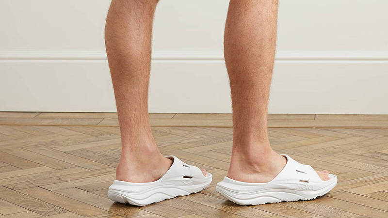 Hoka One One Ora Recovery 3 Rubber Slides White on foot