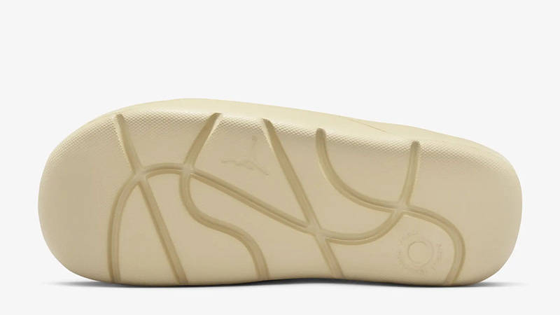 Jordan Post Slides Team Gold sole