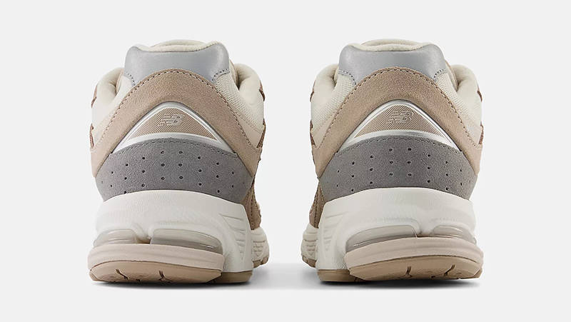 New Balance 2002R Driftwood Sandstone M2002RSI Back