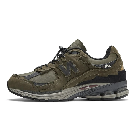 New Balance 2002R Protection Pack Olive M2002RDN