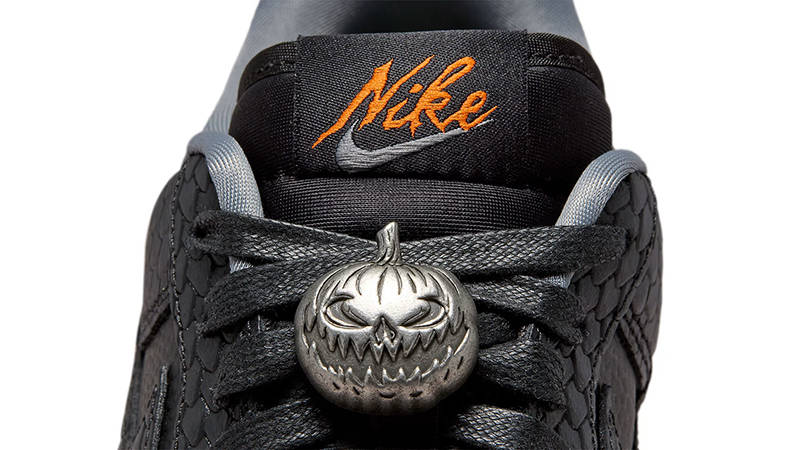Nike Air Force 1 Low Halloween 2023 FQ8822-084 Detail