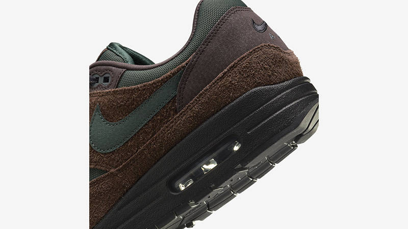 Nike Air Max 1 Beef & Broccoli heel