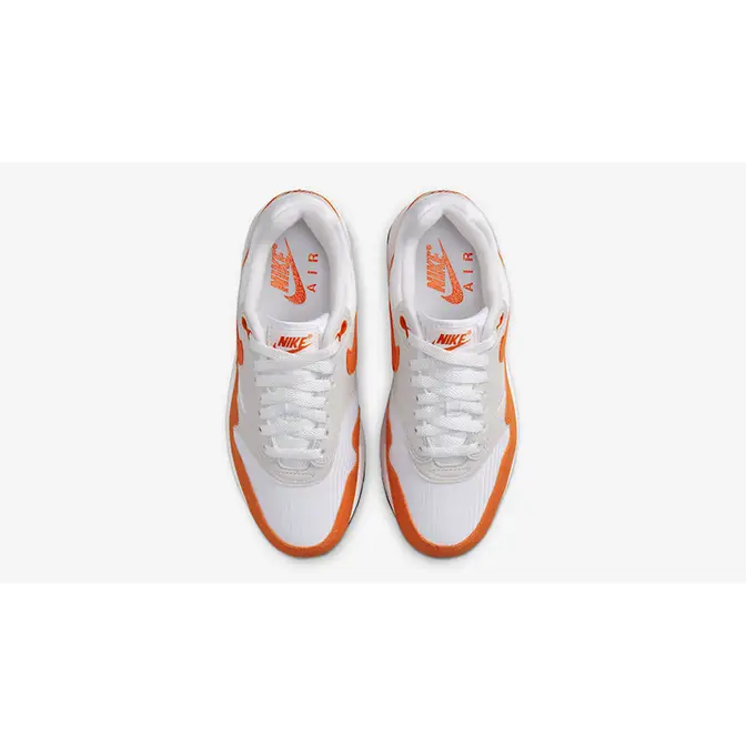 Nike Air Max 1 Safety Orange middle