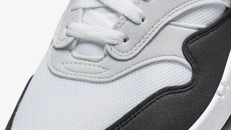 Nike Air Max 1 White University Gold FD9082-104 Detail