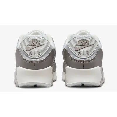 Nike nike air mint cherry juice for sale craigslist white and silver glitter nike shox shoes DZ3522-003 Back