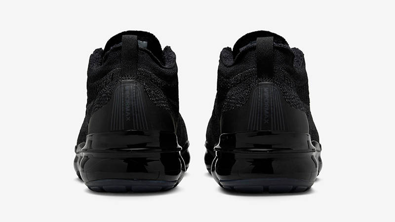 Vapormax flyknit triple hot sale black 1.