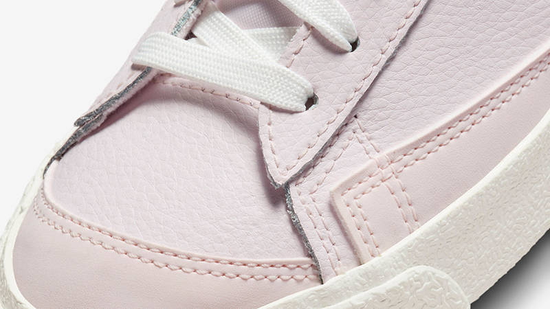 Nike Blazer Mid Gingham Plaid Pink FD9163-600 Detail