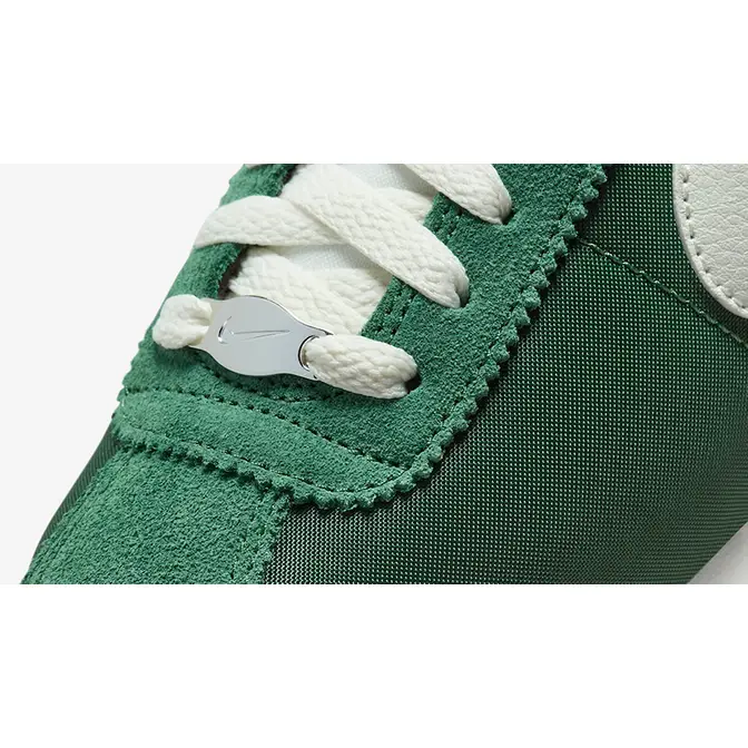 Nike Cortez Fir DZ2795-300 Detail