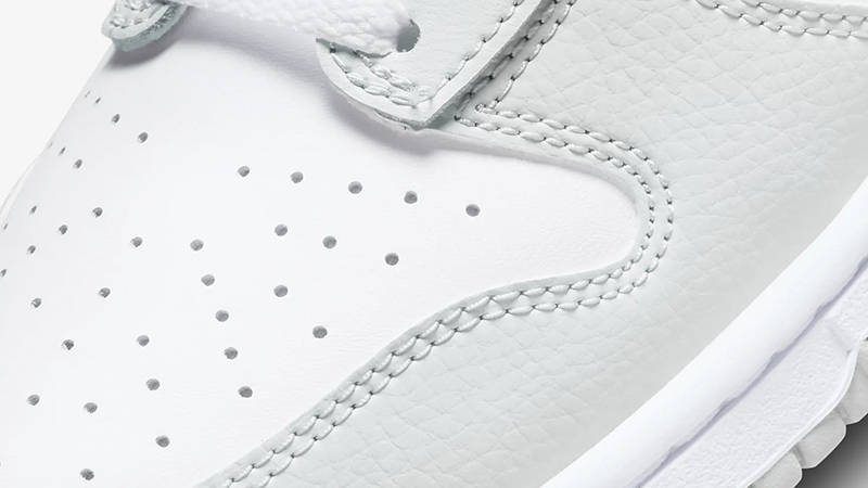 Nike Dunk High Pure Platinum Melon Tint FQ2755-001 Detail