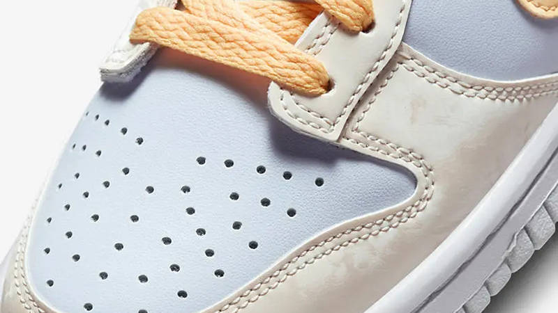 Nike Dunk Low GS Blue Alabaster FB9109-100 Detail