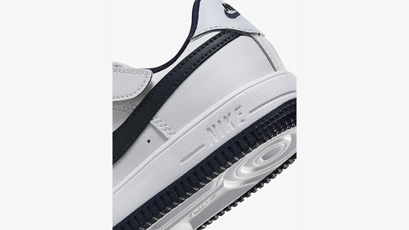 Nike Force 1 Low EasyOn White Grey heel