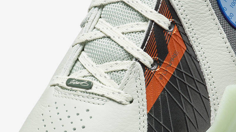 Nike KD 3 Easy Money FJ0980-001 Detail