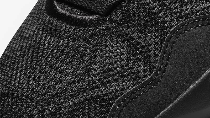 Nike Legend Essential 3 Next Nature Black DM1120-007 Detail
