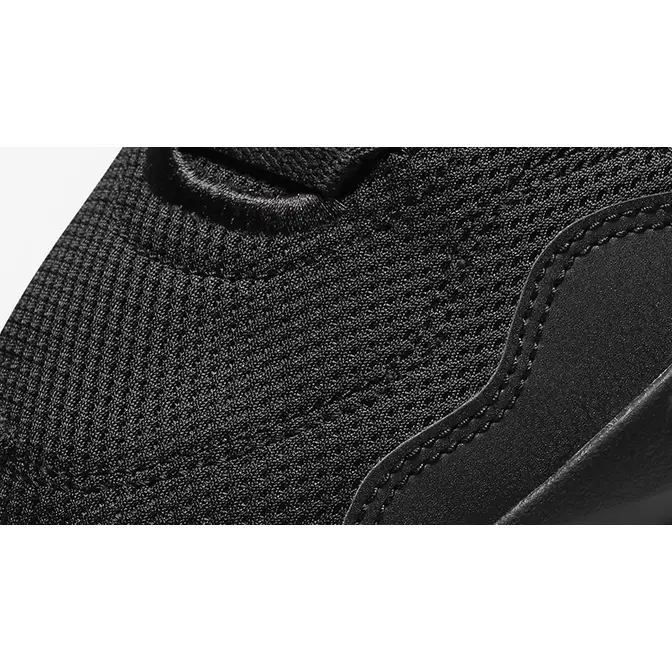 Nike Legend Essential 3 Next Nature Black DM1120-007 Detail