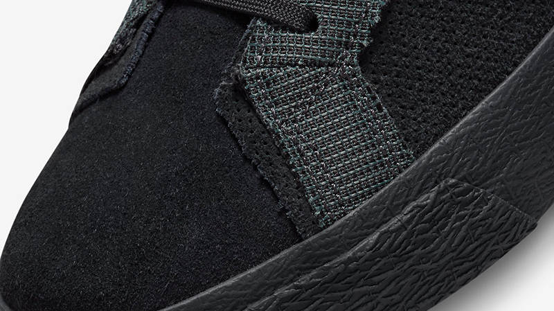 Nike SB Blazer Mid Premium Navy Black FD5113-400 Detail